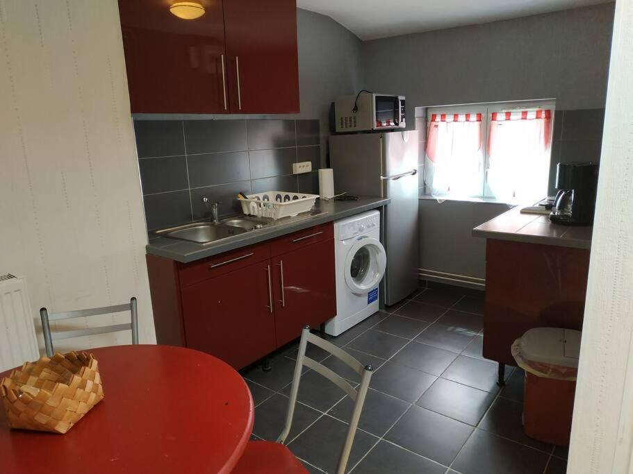 Superbe Appartement Avec Parking Gratuit Sur Place Nancy Exterior foto